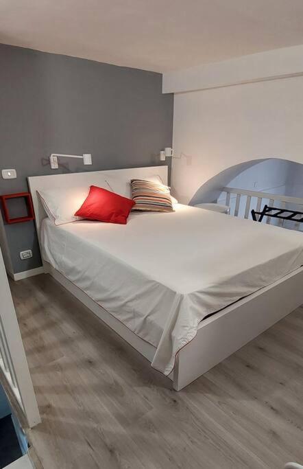 Dock33 - Comfort Loft In Catania Center Ngoại thất bức ảnh